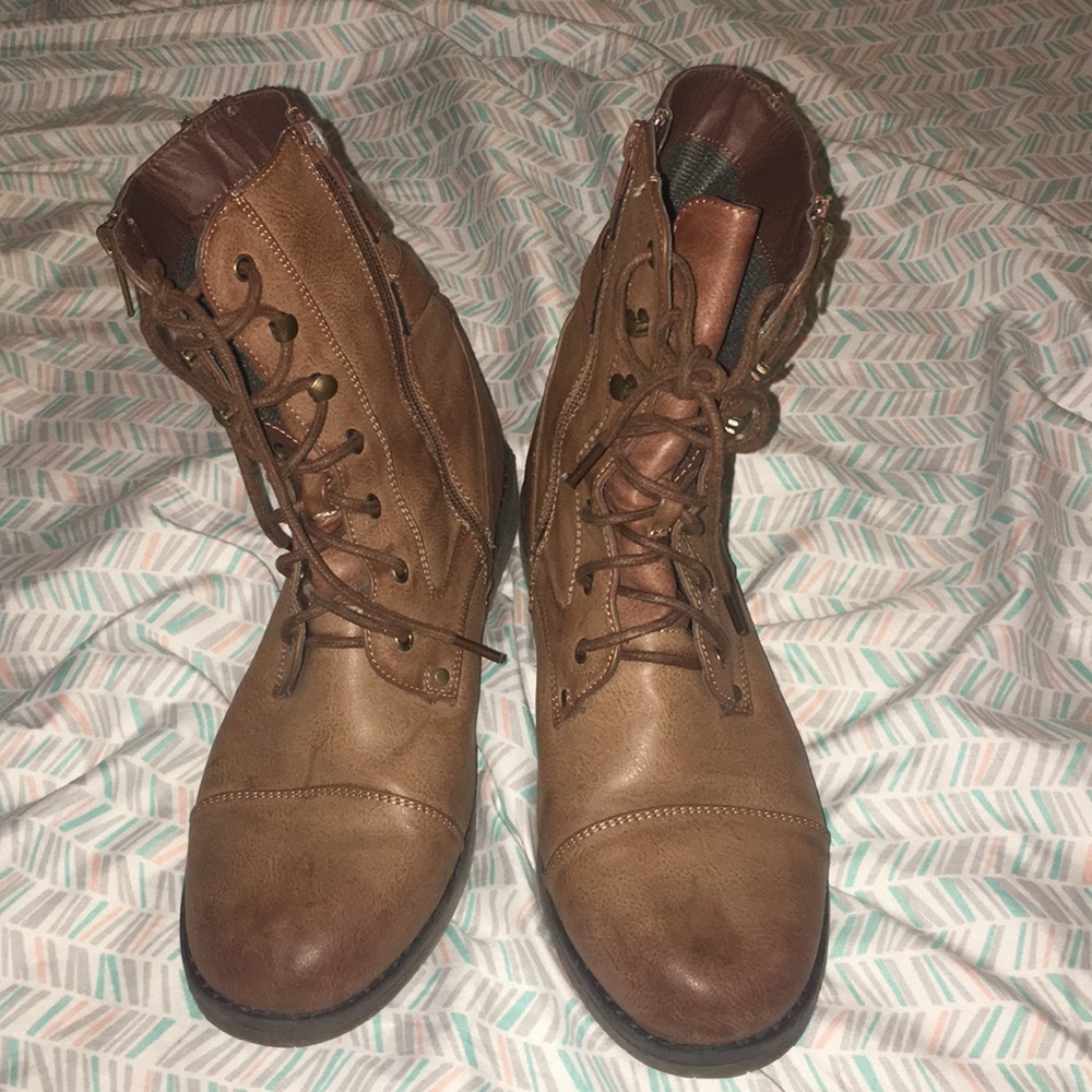 Brown Mid-Rise Boots